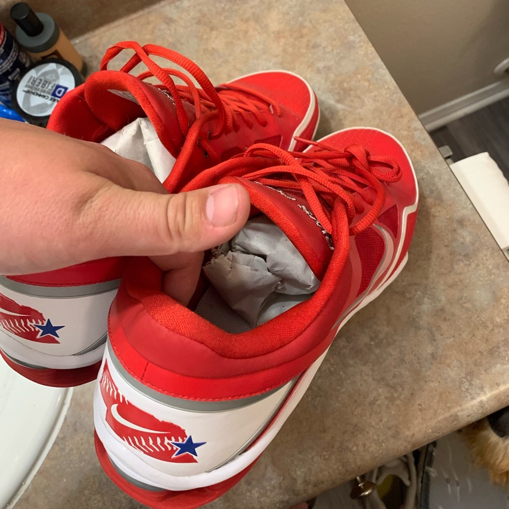Nike Shox - Nebraska 2011 Player Issued CWS Baseball Spikes